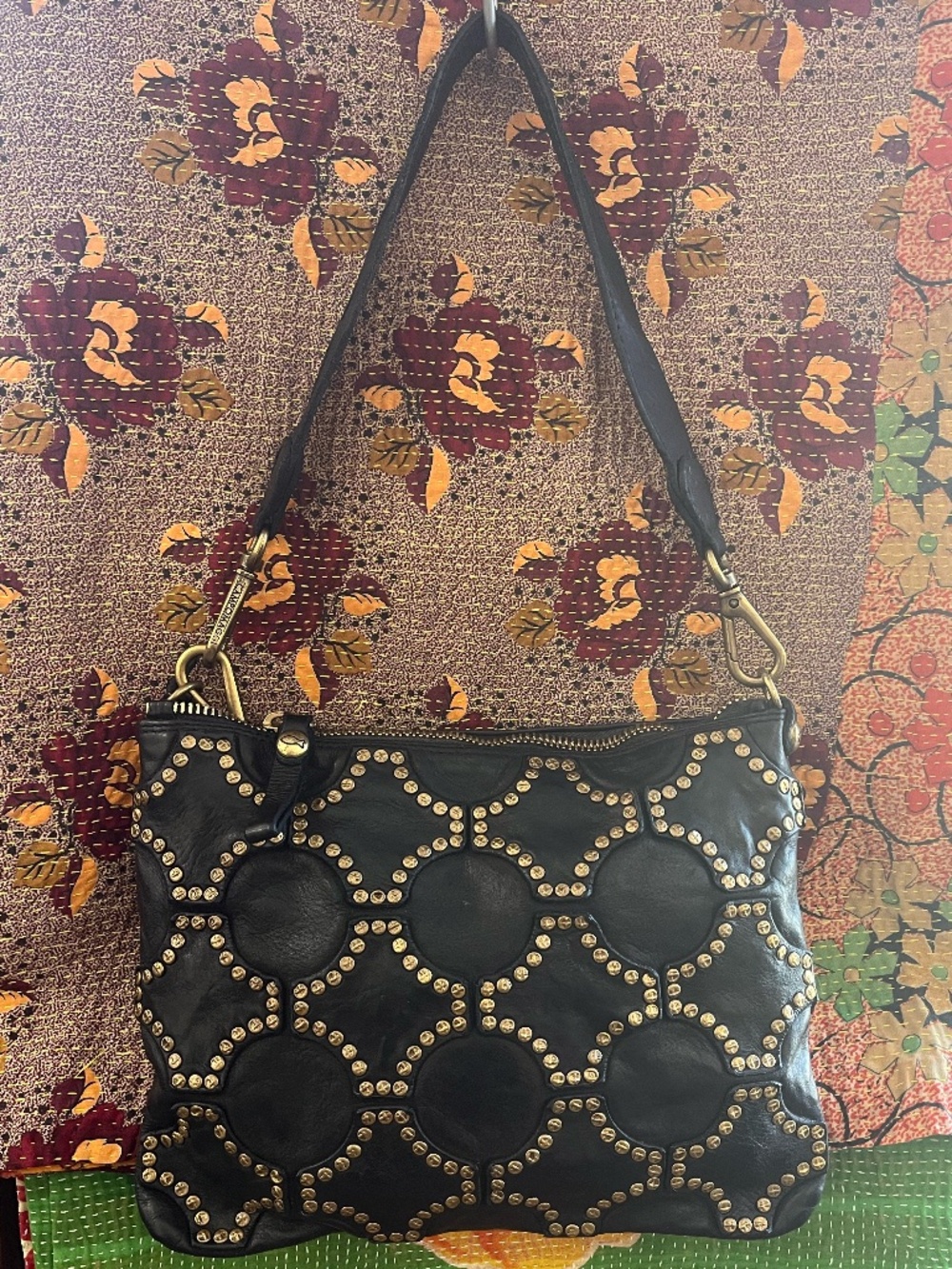 Campomaggi Gold Studded Shoulder Bag - Nero
